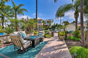 Luxe Home with Rooftop Patio Walk to Oceanside Beach